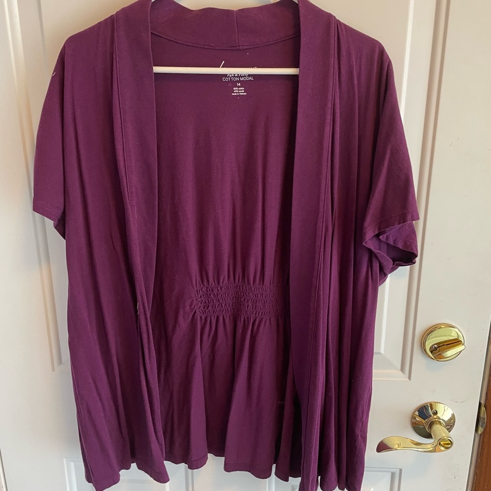 Short sleeve purple sweater